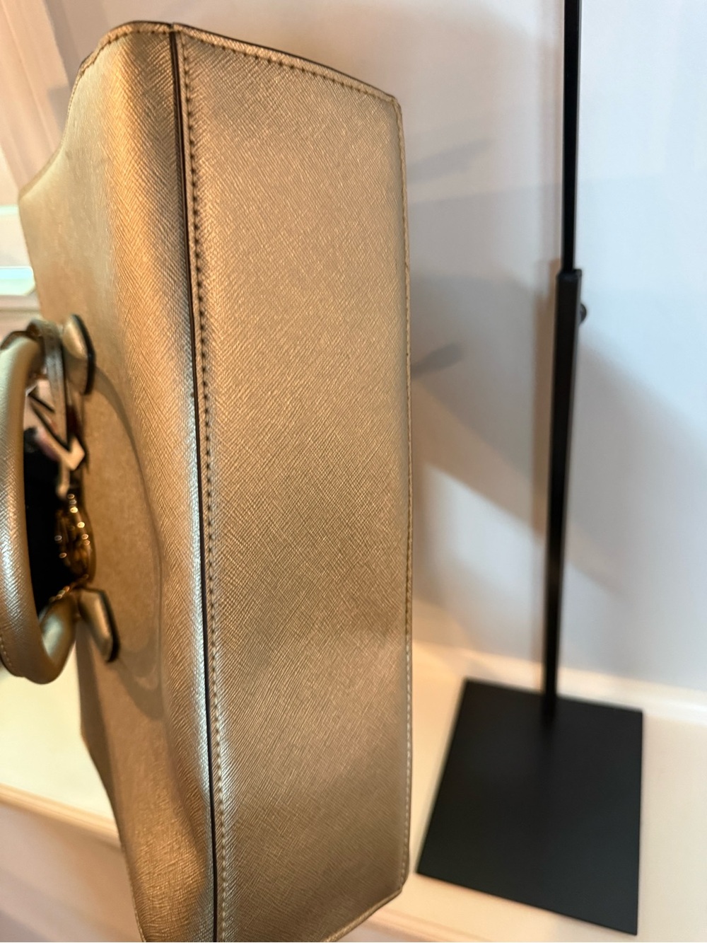 Sheila Medium Metallic Satchel gold - Picture 12 of 12